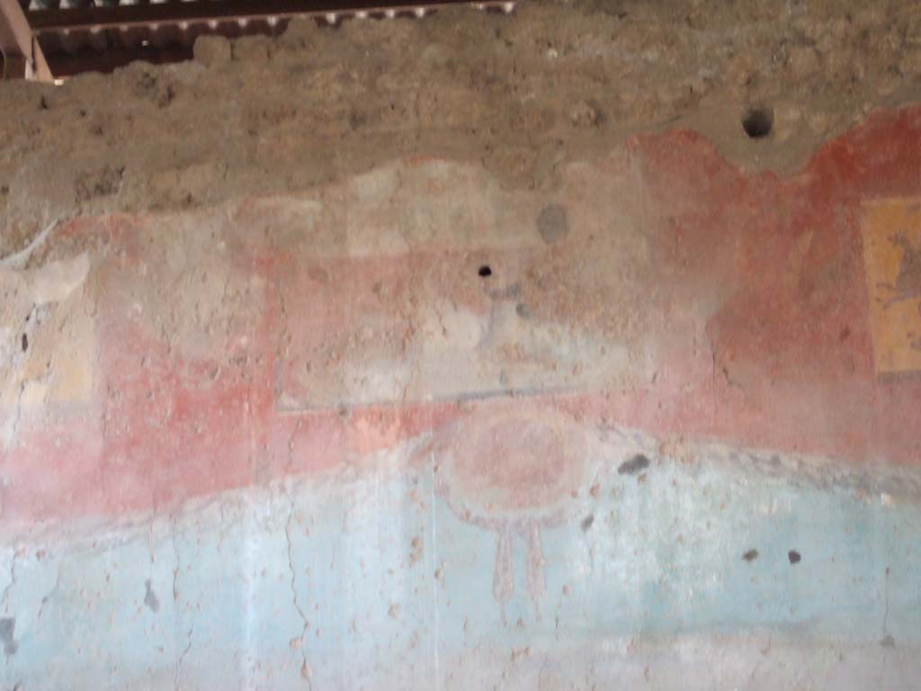 I.6.15 Pompeii. May 2006. Room 9, upper central area of north wall of small garden.