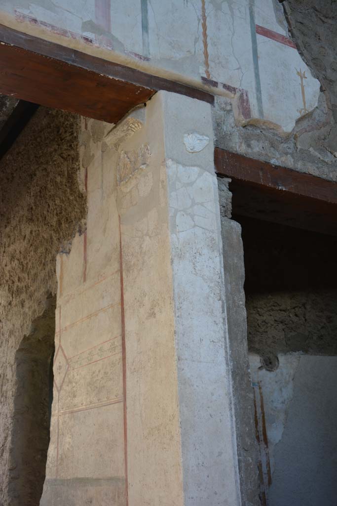 I.7.1 Pompeii. October 2019. Detail of south end of east wall of entrance corridor/atrium.
Foto Annette Haug, ERC Grant 681269 D�COR.
