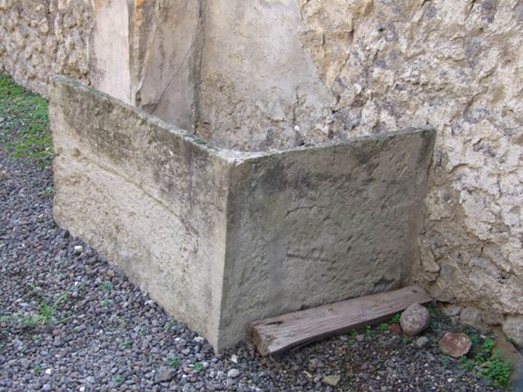I.7.5 Pompeii. December 2007. Plaster cast of case or chest in vestibule.