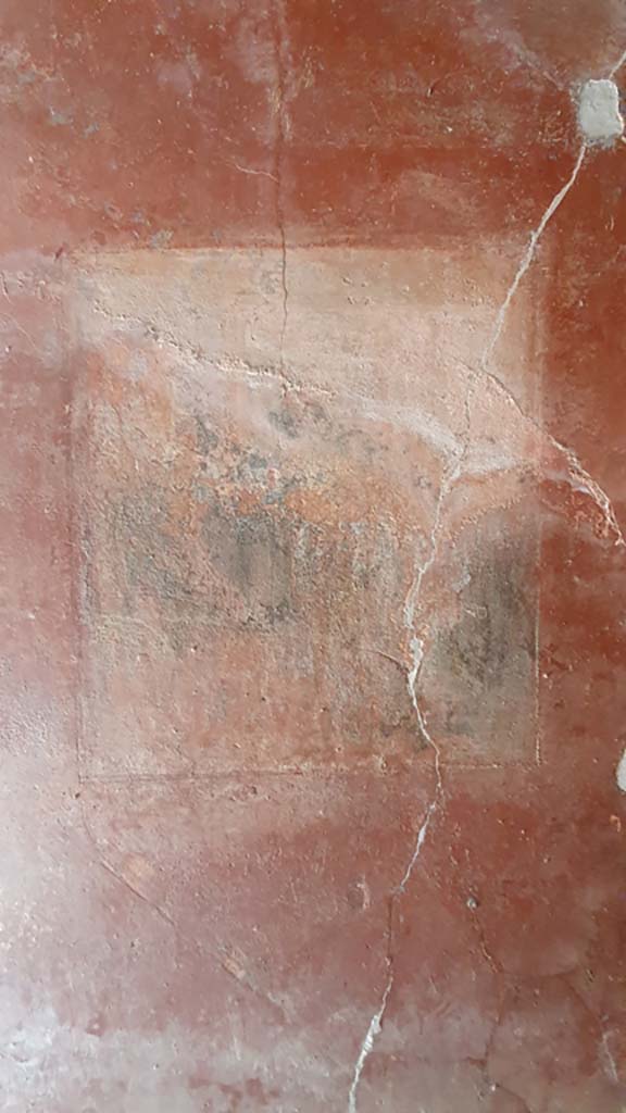 I.8.9 Pompeii. July 2021. Room 3, detail of central painting on west wall.
Foto Annette Haug, ERC Grant 681269 DÉCOR.