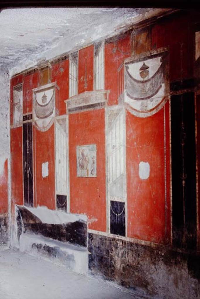 I.8.9 Pompeii, 1968. Room 7, east wall of triclinium with recess. Photo by Stanley A. Jashemski.
Source: The Wilhelmina and Stanley A. Jashemski archive in the University of Maryland Library, Special Collections (See collection page) and made available under the Creative Commons Attribution-Non Commercial License v.4. See Licence and use details.
J68f0611