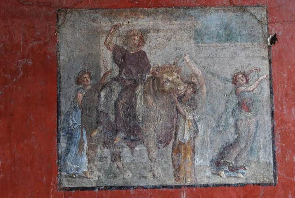 I.8.9 Pompeii. March 2008. Room 7, triclinium. Central panel on east wall. Wall painting of Europa and the Bull. Photo courtesy of Nicolas Monteix.