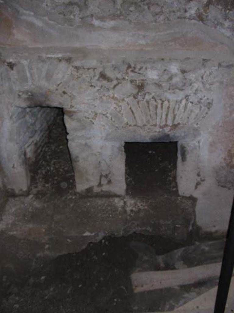 I.8.15 Pompeii. May 2003. Looking towards kiln. Photo courtesy of Nicolas Monteix.