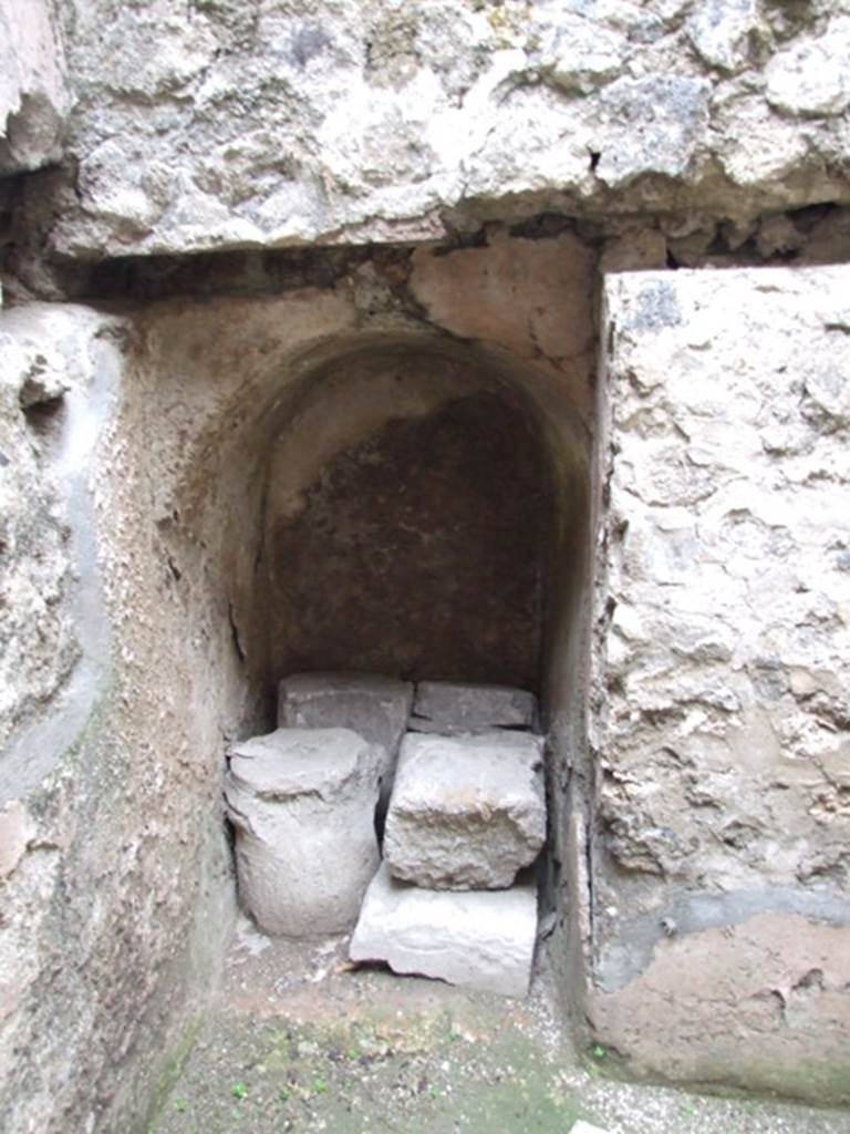 I.8.17 Pompeii. December 2007. Recess in room 19.
