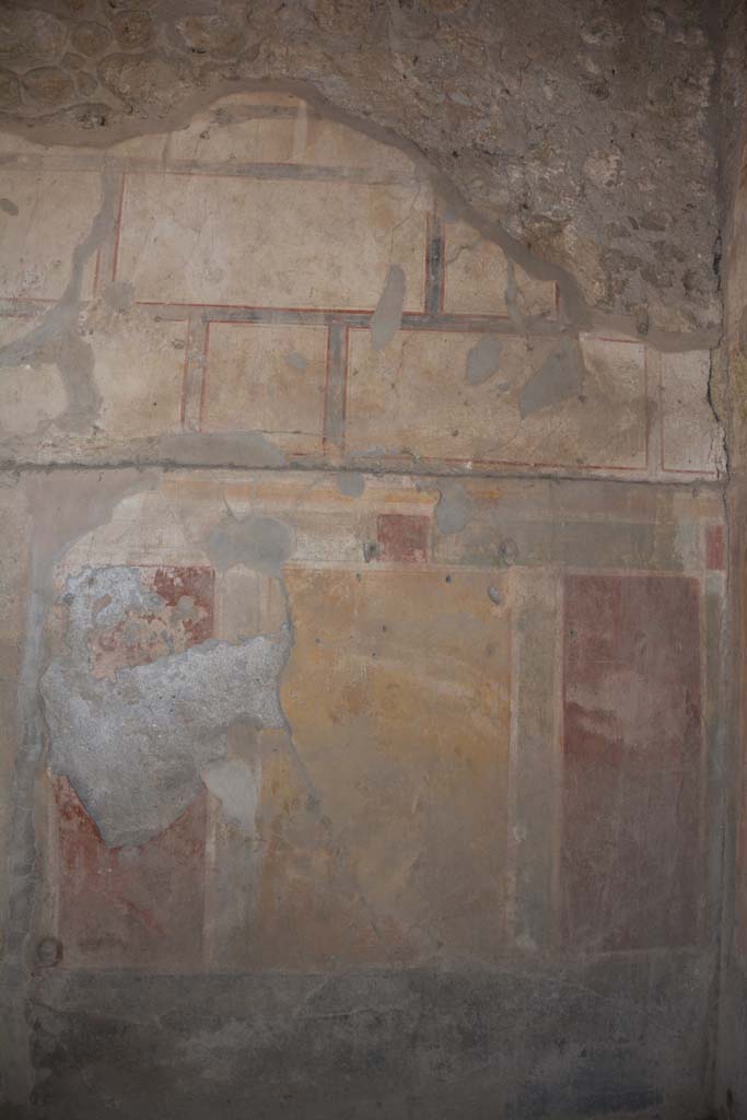 I.8.17 Pompeii. March 2019. Room 4, south wall at west end.
Foto Annette Haug, ERC Grant 681269 D�COR.
