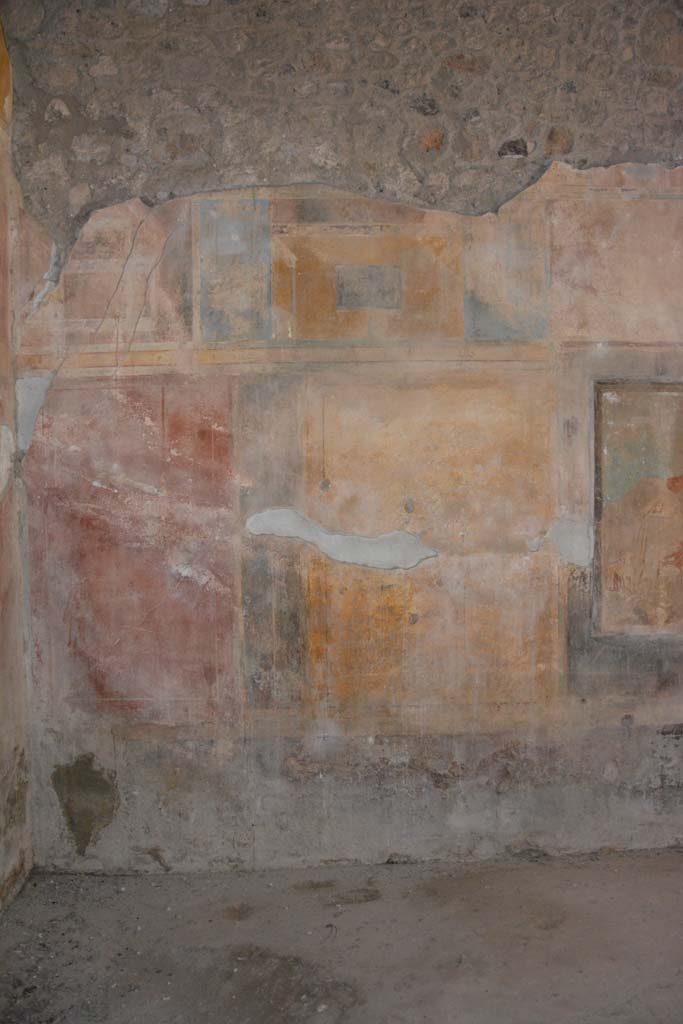 I.8.17 Pompeii. March 2019. Room 9, east end of south wall of tablinum.
Foto Annette Haug, ERC Grant 681269 DÉCOR.