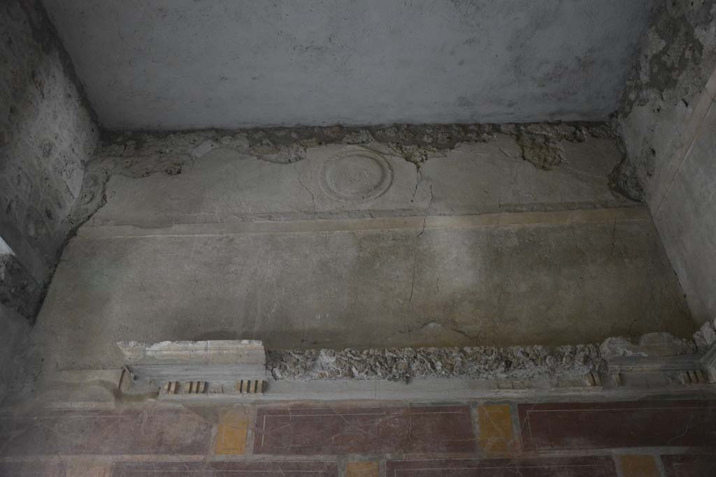 I.8.17 Pompeii. March 2019. Room 12, looking towards upper west wall.
Foto Annette Haug, ERC Grant 681269 DÉCOR.