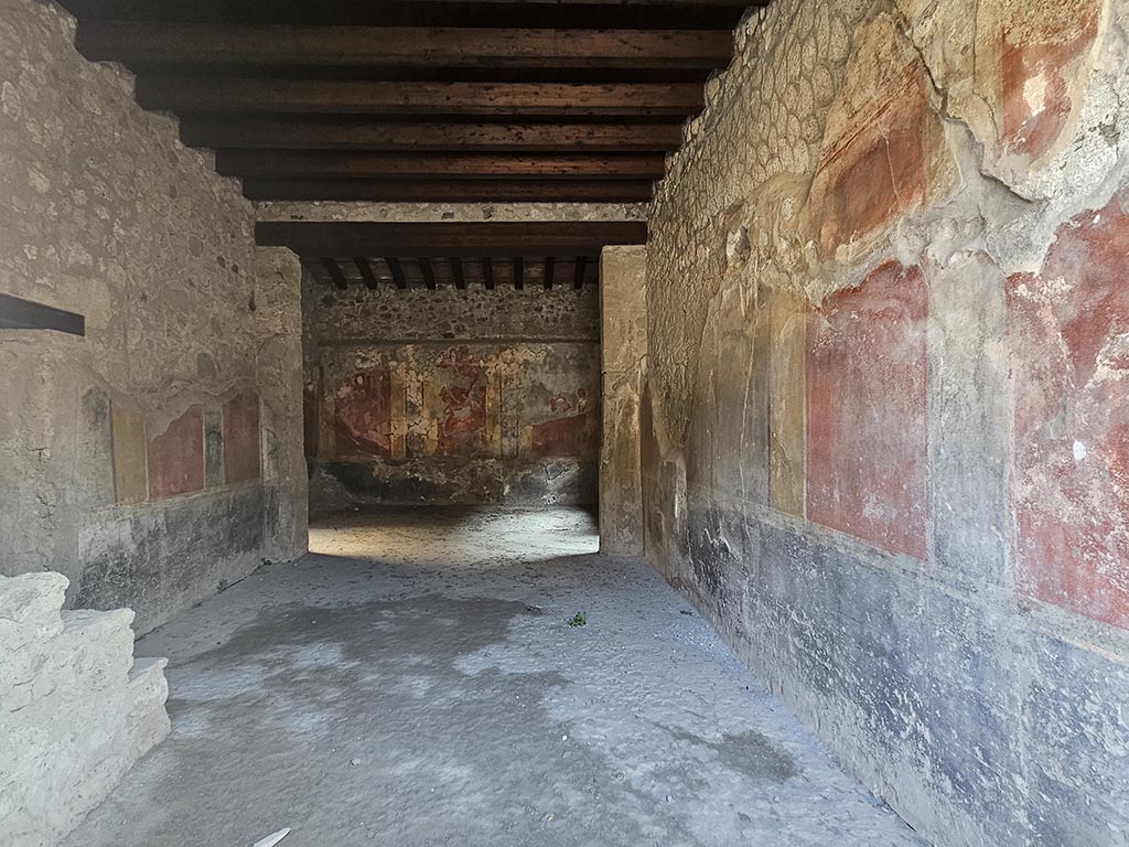 I.10.1, Pompeii. November 2024. Looking south across atrium, from entrance doorway. Photo courtesy of Annette Haug.