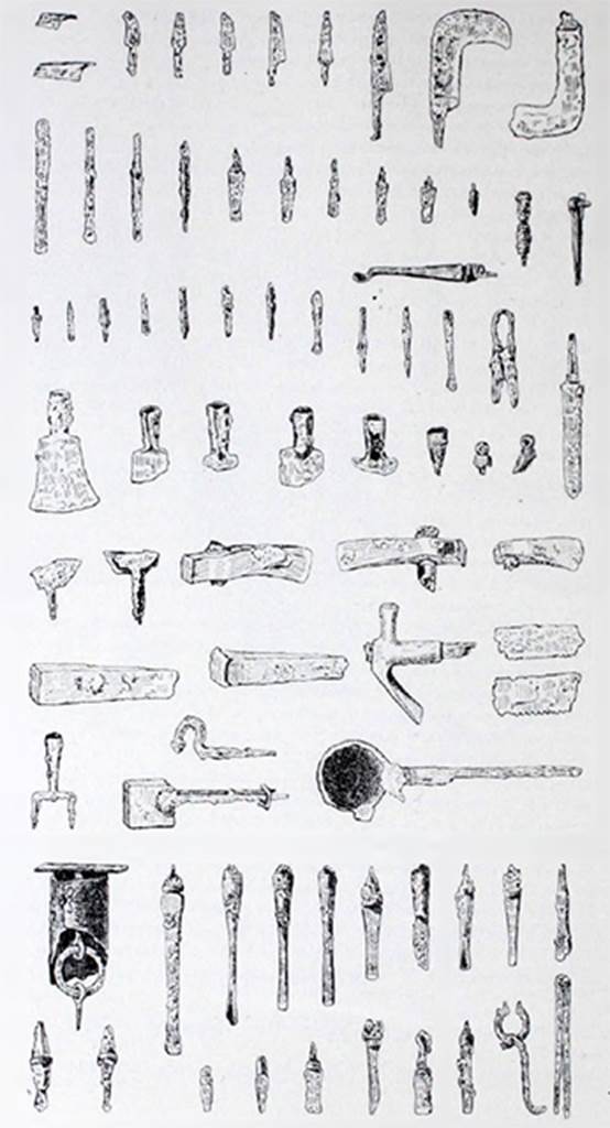 I.10.7 Pompeii. 1934. Example of objects found. 
See Notizie degli Scavi di Antichit�, 1934, (p.306, fig. 22).
For full details of objects found:
See Notizie degli Scavi di Antichit�, 1934, (p.292 to p.308).


