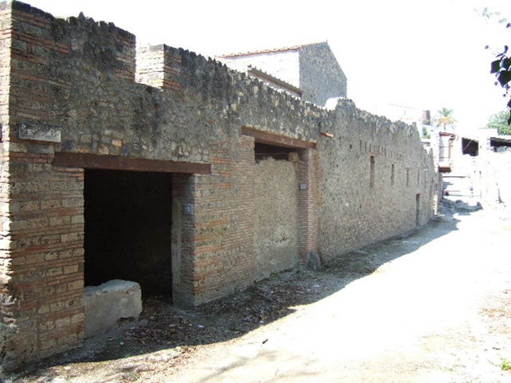 I.10.13                                                        I.10.14                 Looking north