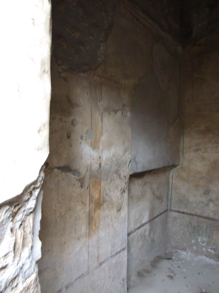 I.11.6 Pompeii. March 2009. Room 3. Painted north wall with bed recess.