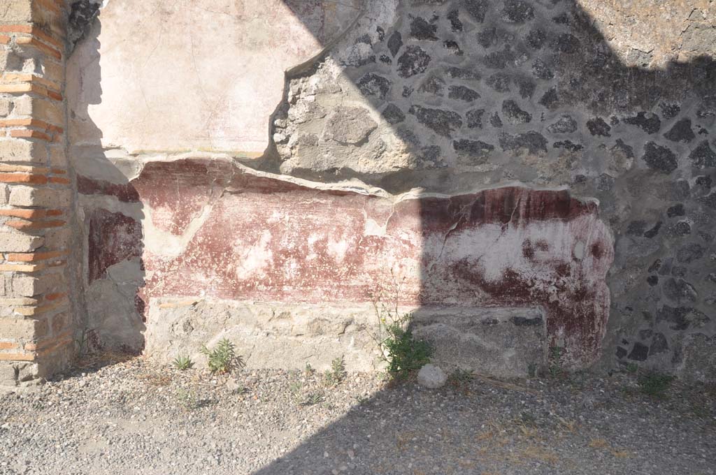 I.16.1a Pompeii. July 2017. Recess in east wall.
Foto Annette Haug, ERC Grant 681269 DÉCOR.
