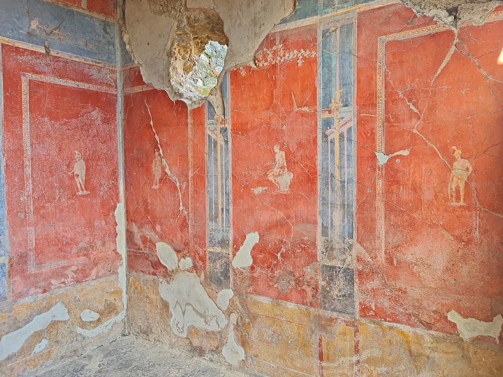 II.2.2 Pompeii. March 2024. Room “b”, looking towards north-west corner and north wall. Photo courtesy of Giuseppe Ciaramella.

