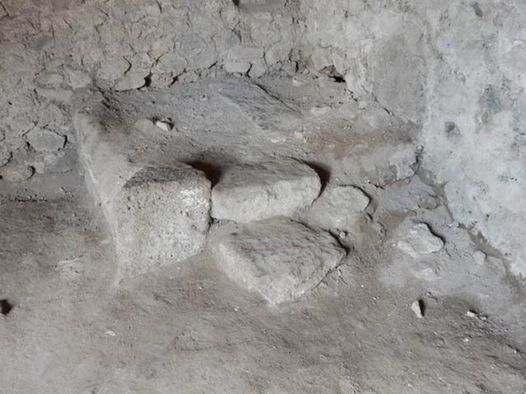 II.3.3 Pompeii. May 2016. Room 16, detail of stair base in south-west corner. Photo courtesy of Buzz Ferebee.