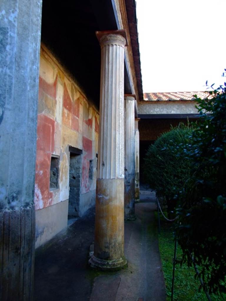II.3.3 Pompeii. March 2009. Room 11, looking north along west portico.