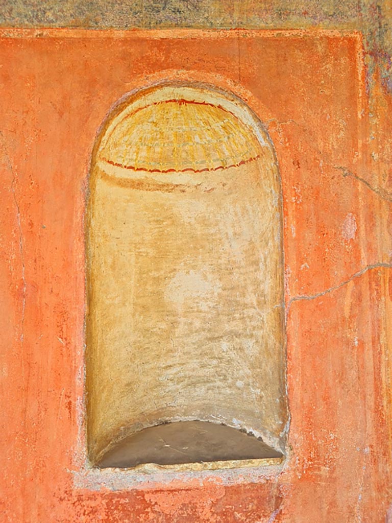II.4.6 Pompeii. March 2024. 
Detail of niche in west wall on south side of doorway. Photo courtesy of Giuseppe Ciaramella.

