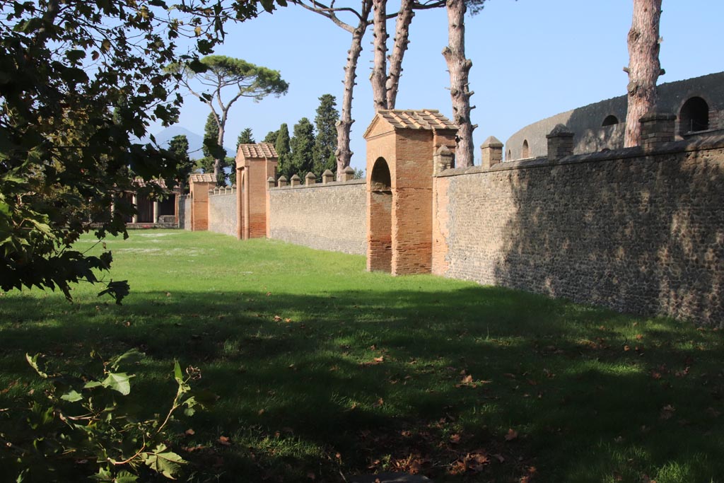 II.7.1 Pompeii. Palaestra. October 2023. Looking north-east along interior east side. Photo courtesy of Klaus Heese.