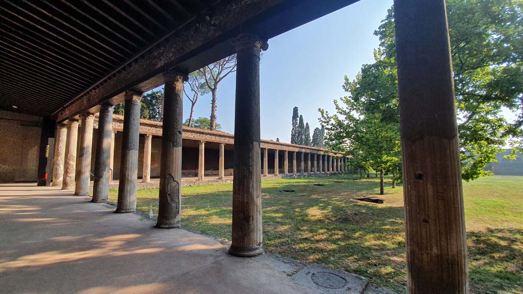 II.7.8 Pompeii. Palaestra. July 2021. Looking north-east from west side at north end of west portico.
Foto Annette Haug, ERC Grant 681269 DÉCOR.

