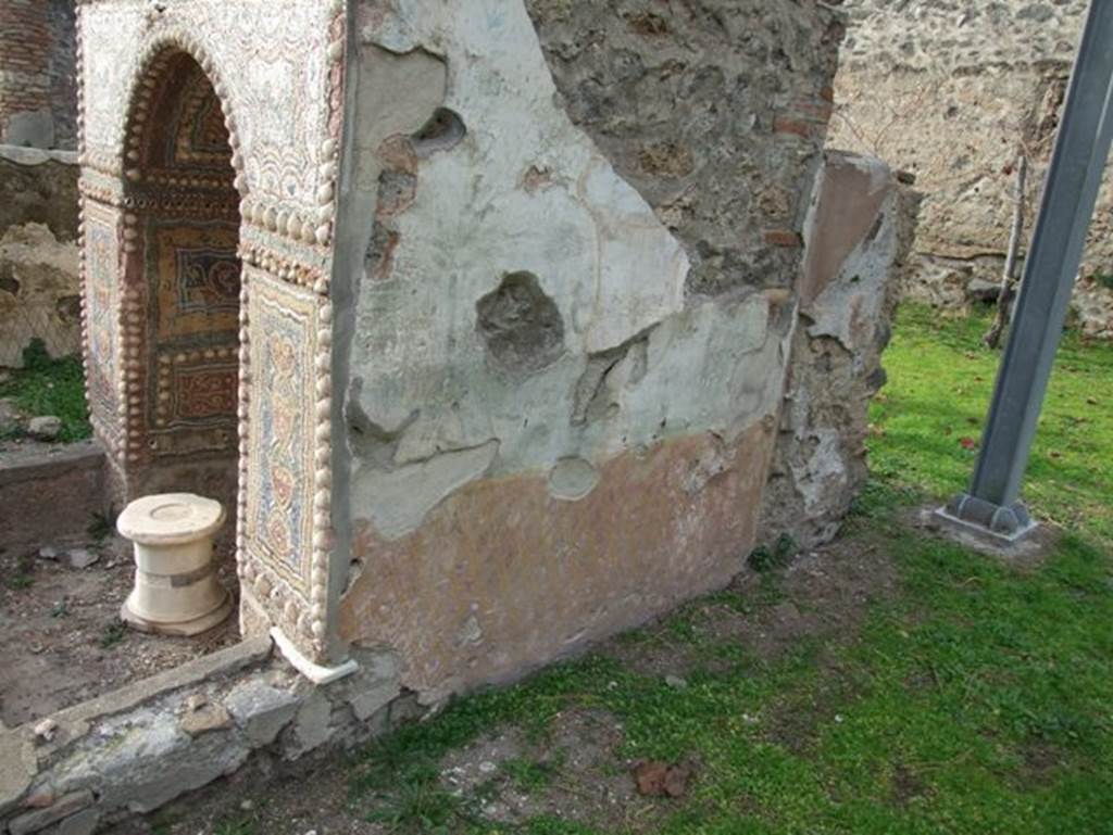 II.9.7. Garden entrance to House of Summer Triclinium.  December 2007.  Fountain or Nymphaeum on the north side.  East face.