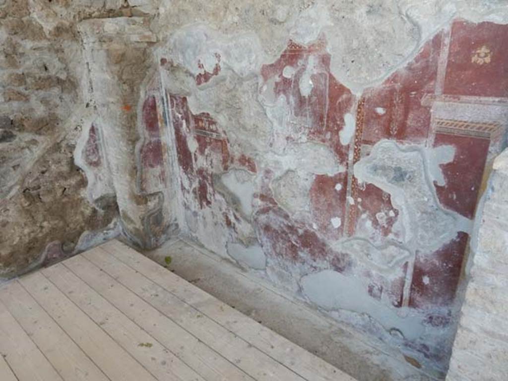 III.3.7, Pompeii. May 2018. North wall in north-west corner. Photo courtesy of Buzz Ferebee.

 
