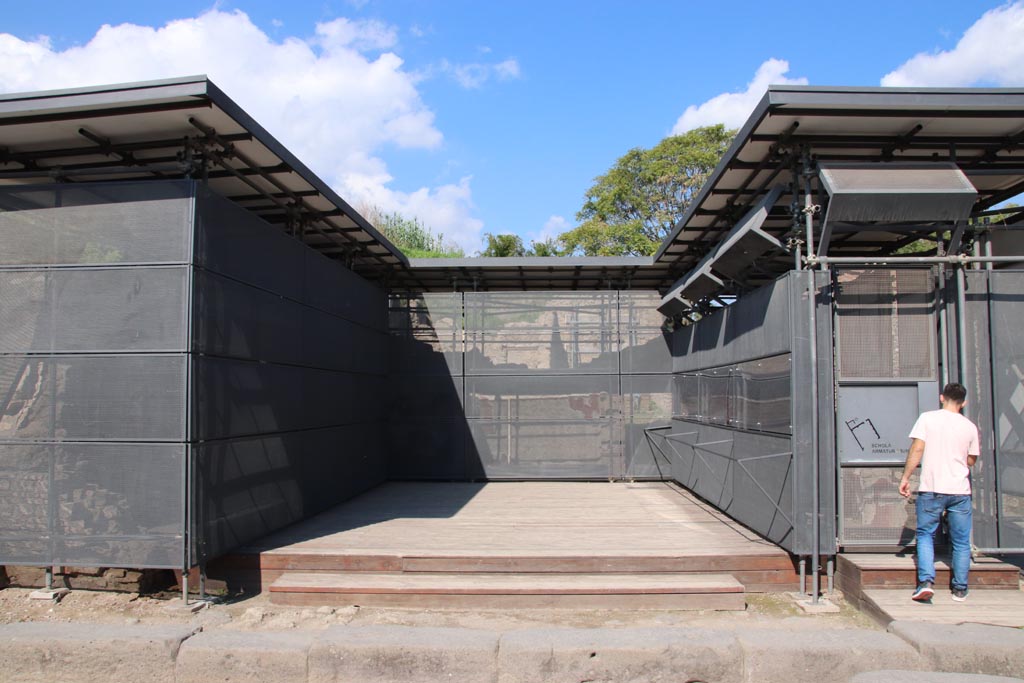 III.3.6 Pompeii. October 2022. Looking north on Via dell’Abbondanza. Photo courtesy of Klaus Heese