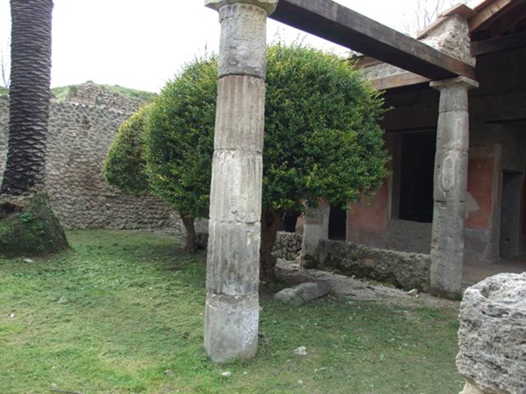 III.4.b. Pompeii.  March 2009.  Garden area. Looking north west.