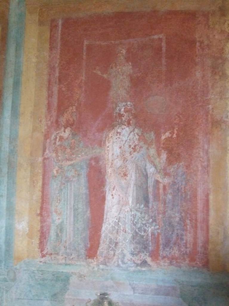 III.4.b. Pompeii.  March 2009. Room 3.  Oecus.  North wall. Detail of Iphigenia, her attendants and statue of Artemis.
