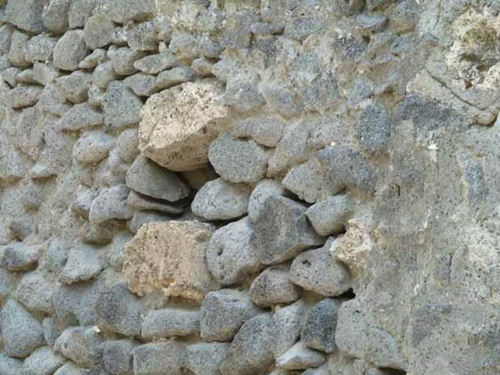 III.8.6 Pompeii. May 2010. Front fa�ade between III.8.7 and III.8.6.