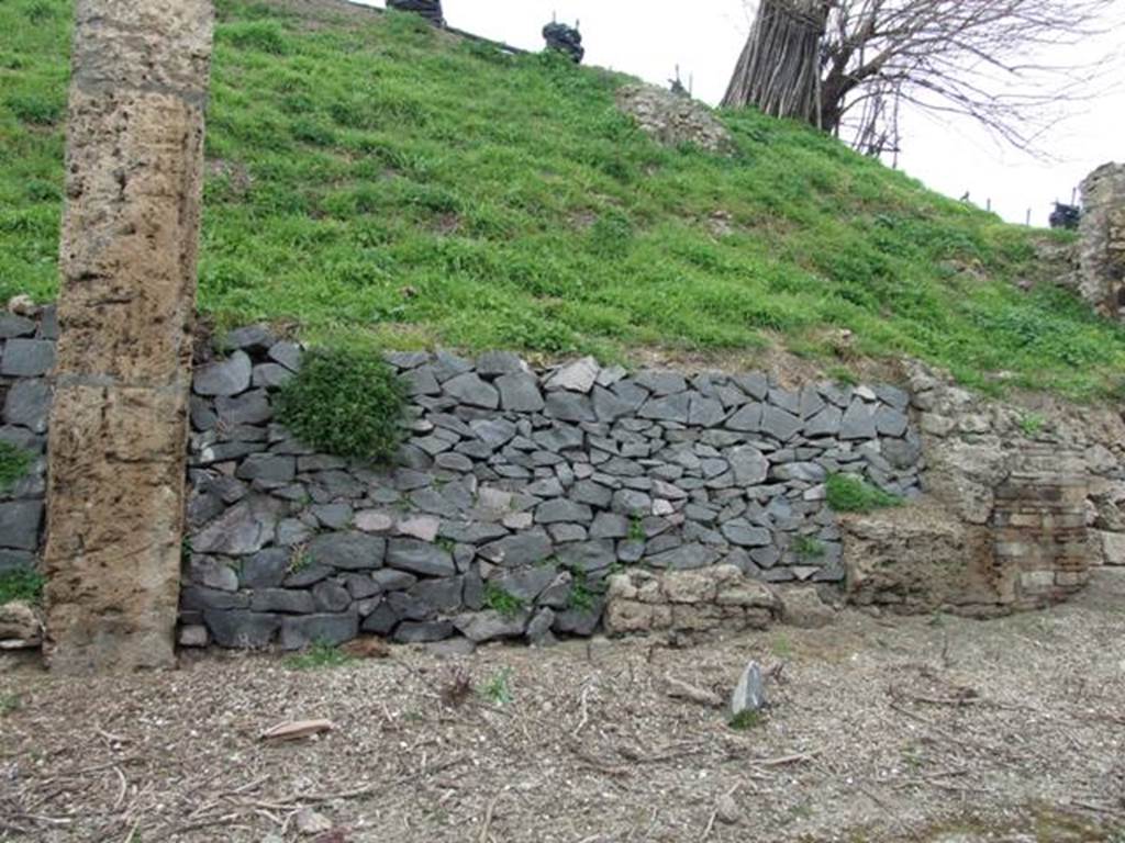 IV.2.b or IV.2.c Pompeii. March 2009.  Site of entrance.