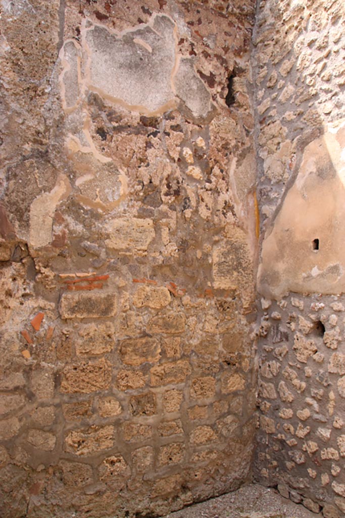 V.1.7 Pompeii. May 2024.
Room 6, looking towards west wall and north-west corner. Photo courtesy of Klaus Heese.