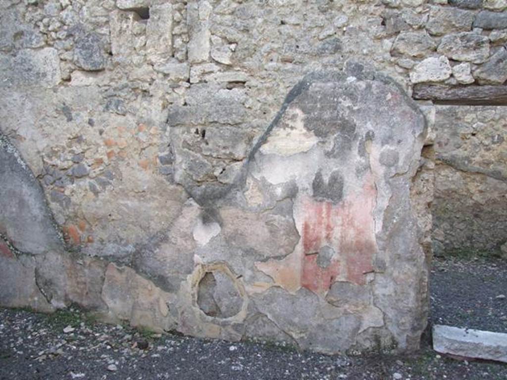 V.2.15 Pompeii.  December 2007.  Room 4,  and doorway to room 5.
