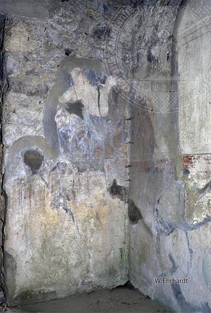 V.2.h Pompeii. Room I, west wall, north end.
Photo by W. Ehrhardt. Photo � Deutsches Arch�ologisches Institut, Abteilung Rom, Arkiv. 
See http://arachne.uni-koeln.de/item/bauwerksteil/3379
