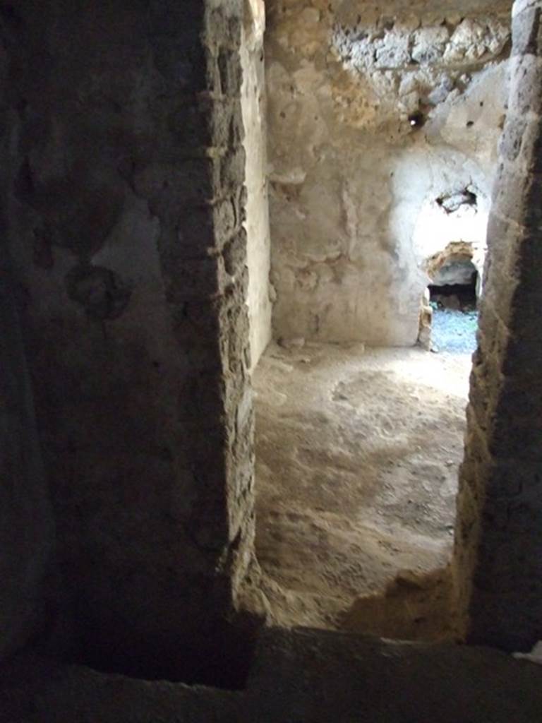 V.2.i Pompeii. December 2007. Room 15, tepidarium, with doorway into caldarium.
