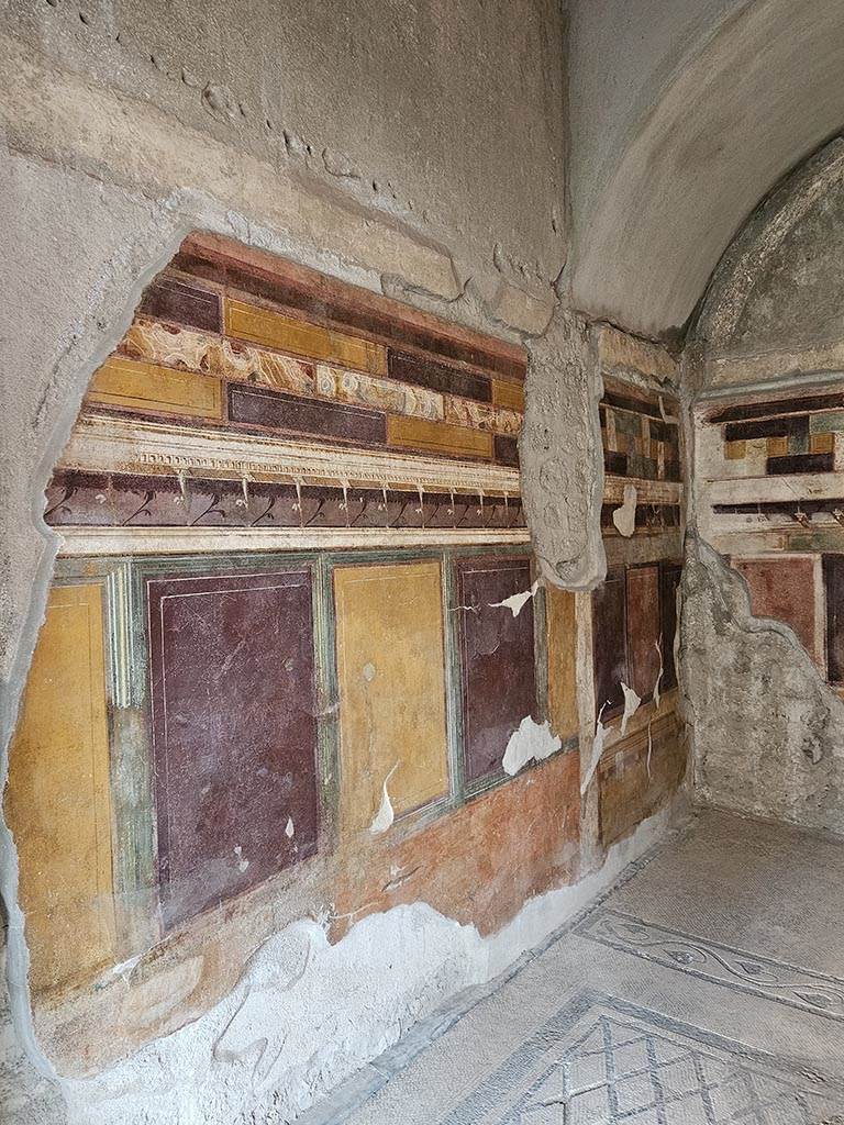 V.2.i Pompeii. November 2024. Room 20, looking south along east wall. Photo courtesy of Annette Haug.