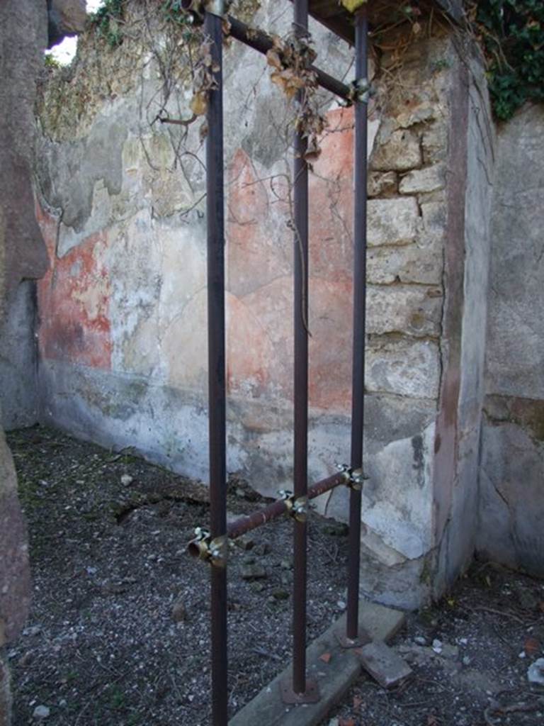 V.3.10 Pompeii. March 2009. Doorway to large triclinium and west wall.

