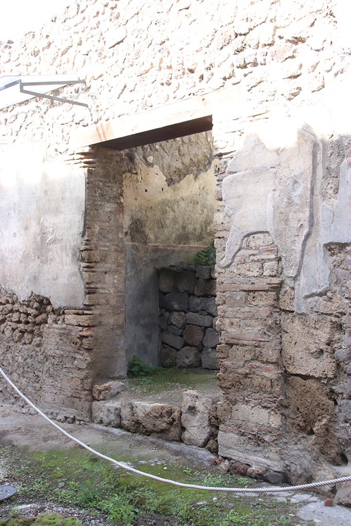 V.7.6 Pompeii. October 2024. Entrance doorway. Photo courtesy of Klaus Heese.