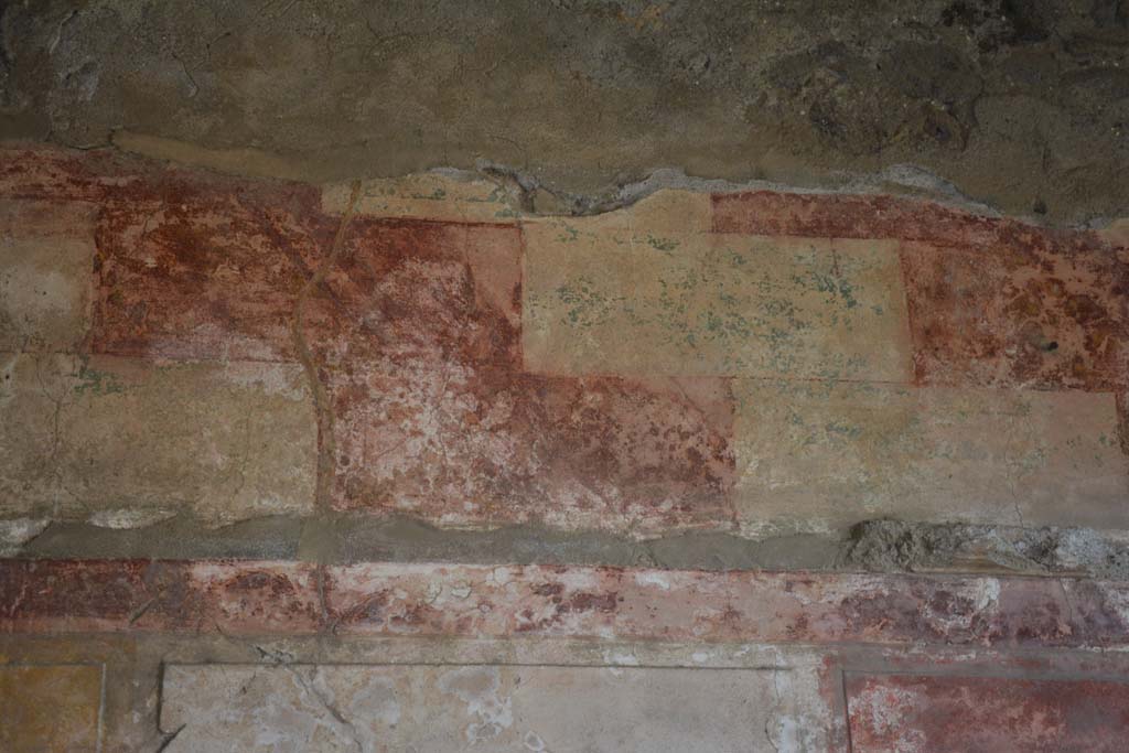 VI.2.4 Pompeii. December 2017. Detail from upper north wall of oecus.
Foto Annette Haug, ERC Grant 681269 D�COR.
