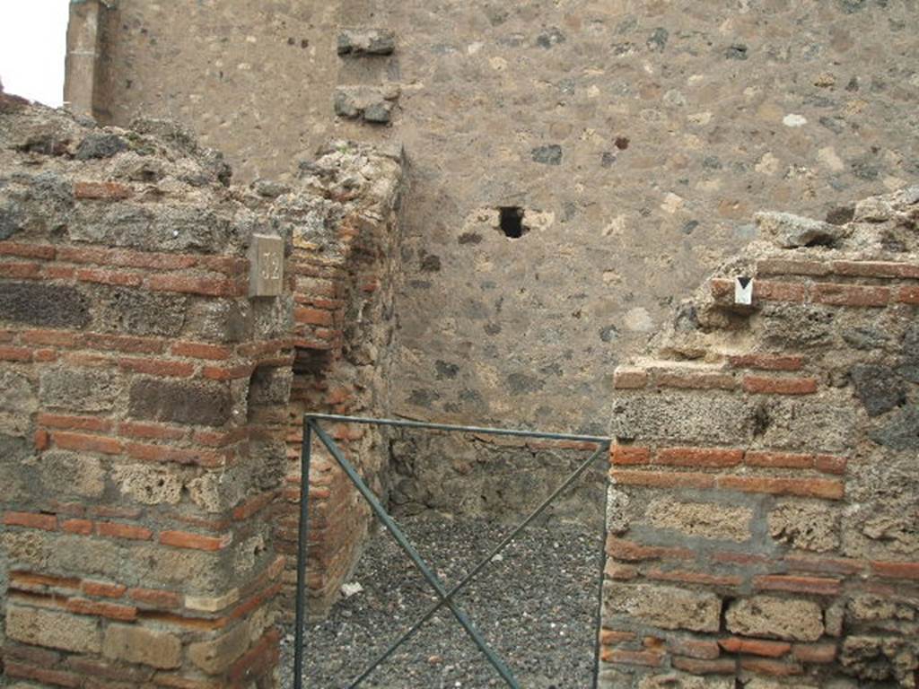 VI.2.32 Entrance to back rooms of VI.2.1