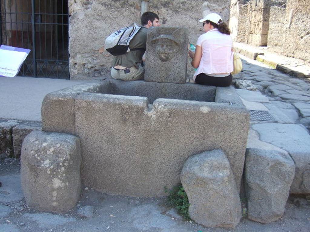 Fountain of Mercury at VI.8.24