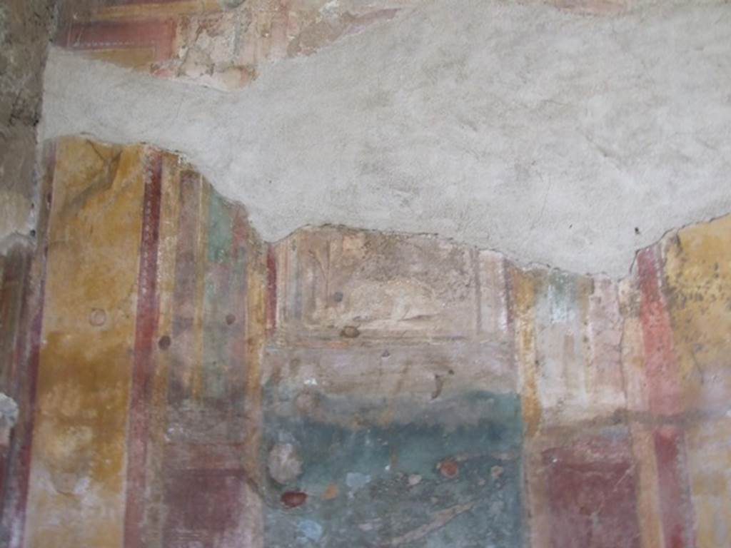 VI.9.6 Pompeii. March 2009. Room 6, south end of west wall of peristyle.