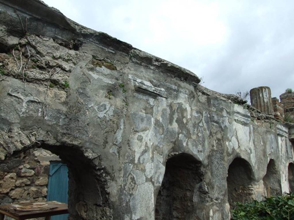 VI.10.7 Pompeii. March 2009. Room 15, north side of garden area. Looking east along upper level.
