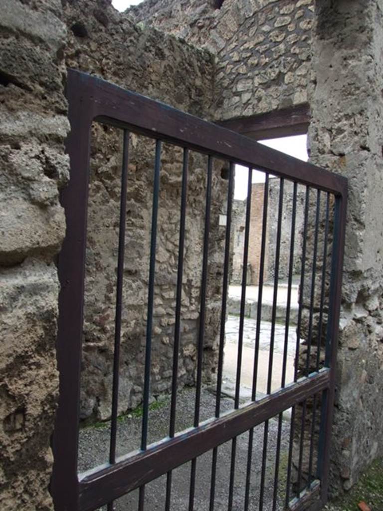 VI.10.11 Pompeii. March 2009. Room 16, corridor on south side of oecus, leading to VI.10.9.