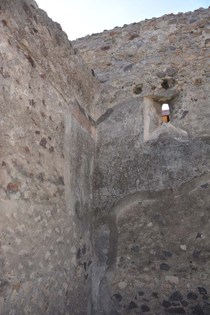 VI.11.9 Pompeii. October 2017. Room 8, looking towards upper south-west corner.
Foto Annette Haug, ERC Grant 681269 D�COR

