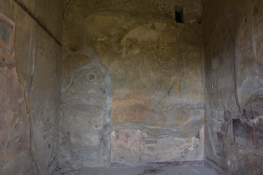 VI.11.10 Pompeii. October 2017. Room 42, looking towards north wall.
Foto Annette Haug, ERC Grant 681269 D�COR
