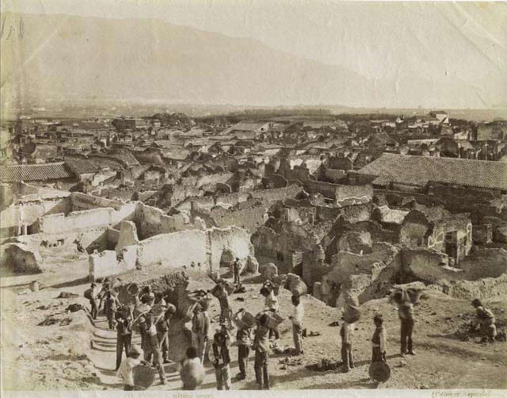 VI.11.19 Pompeii. Late 19th Century. Photo showing upper levels of the north end of VI.15. being excavated. In the centre on the right, the north end of VI.11 can be seen. Photo courtesy of Rick Bauer.
