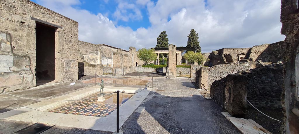 VI.12.2 Pompeii. April 2022. Looking north across east side of atrium. Photo courtesy of Giuseppe Ciaramella.
