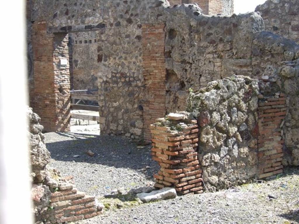 VI.14.19  Pompeii.  March 2009.   Looking east  from atrium of VI.14.20.