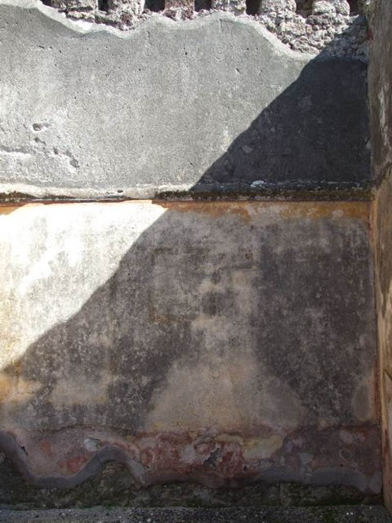 VI.14.20  Pompeii.  March 2009.  Room 9.  East wall