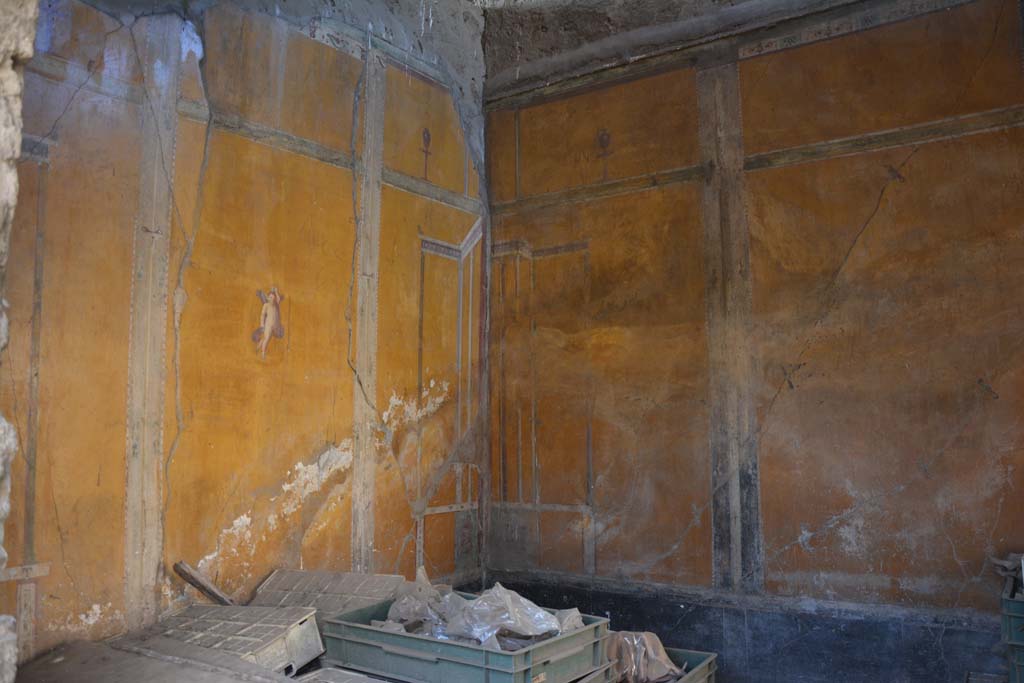VI.14.20 Pompeii. October 2019. Room 13, looking towards south-west corner.
Foto Annette Haug, ERC Grant 681269 D�COR.
