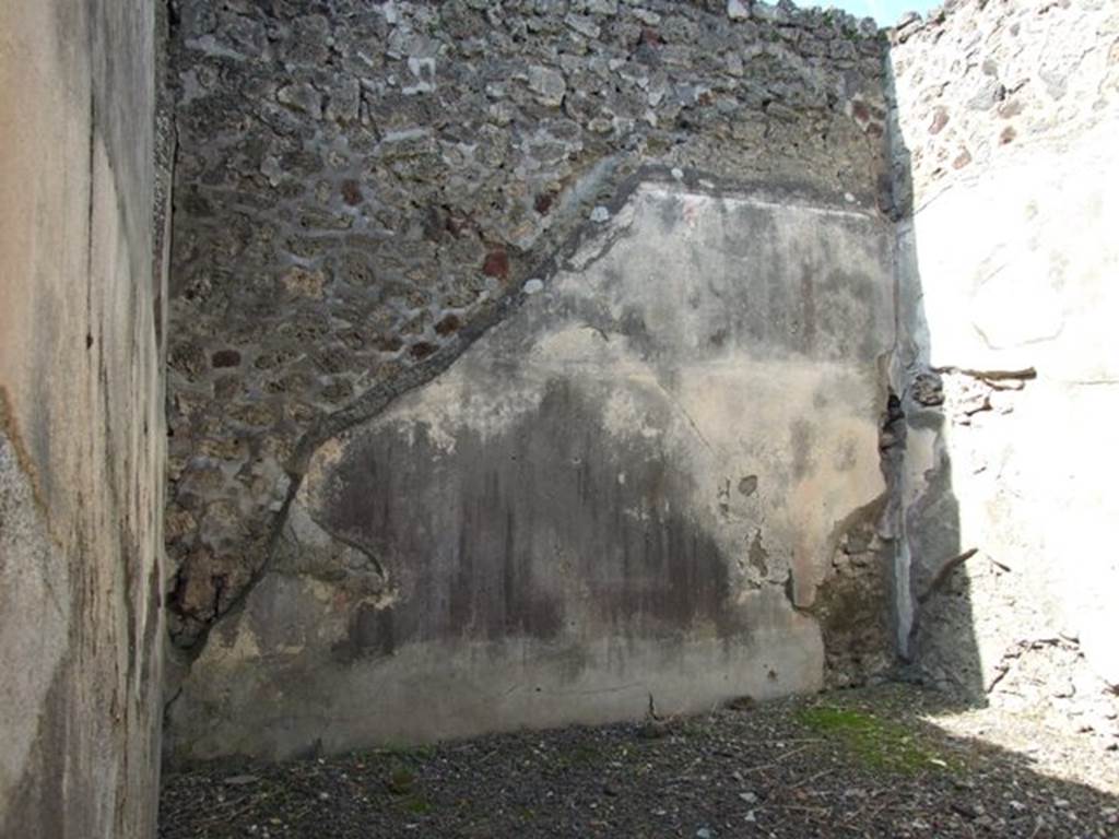 VI.14.20 Pompeii. March 2009. Room 17. West wall.